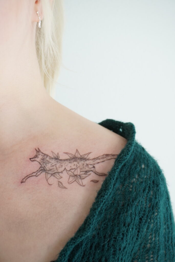 tattoohelsinki-blackwork-wolftattoo-rotated.jpg
