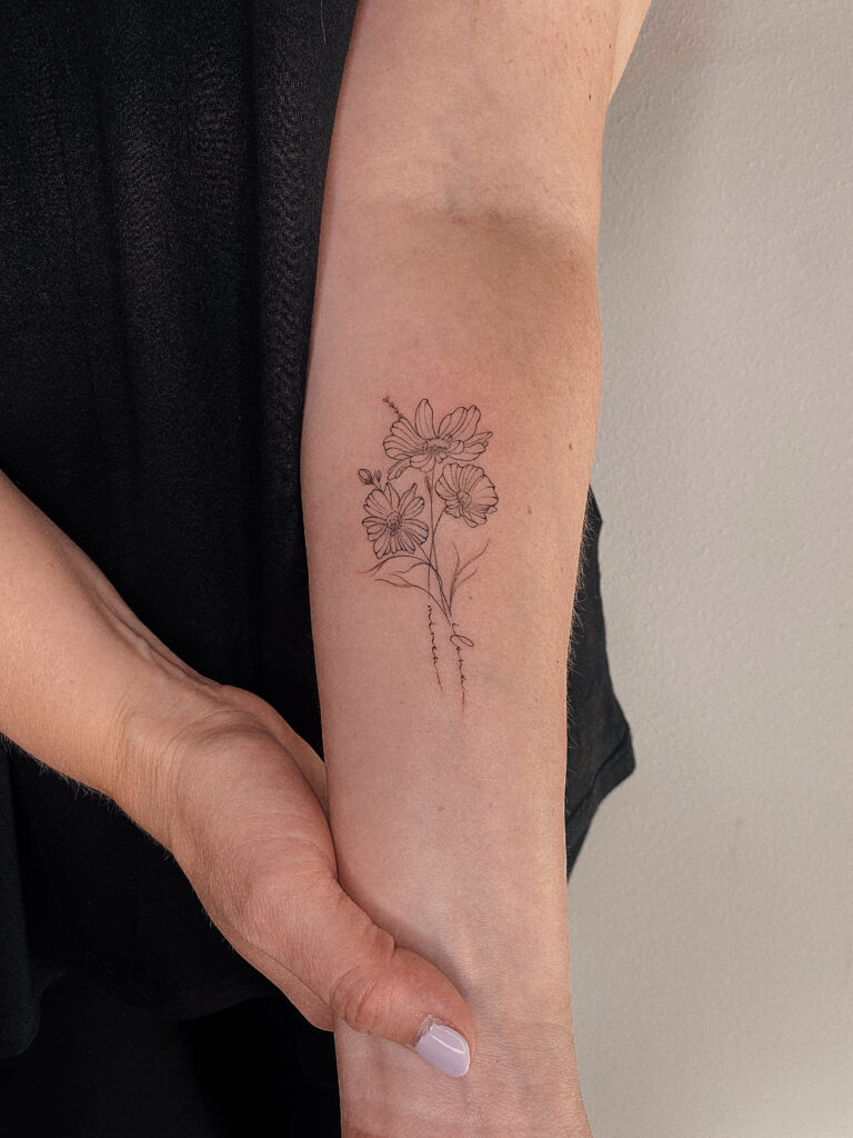 tattoohelsinki-floral-fineline-tattoo-design2-scaled.jpg