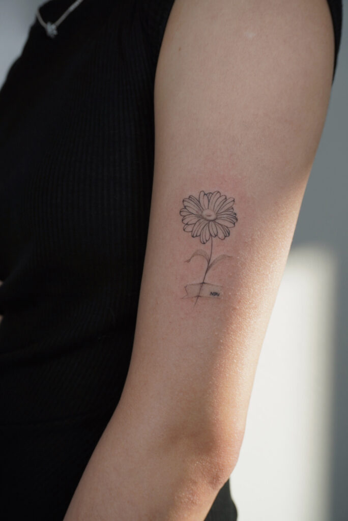 tattoohelsinki-floral-fineline-tattoo-design4.jpg