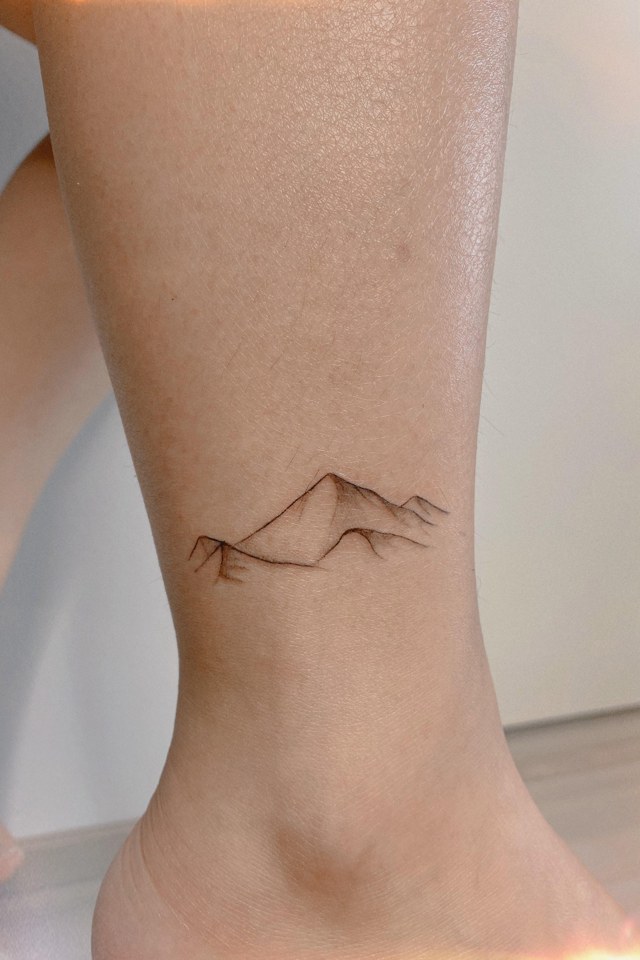 tattoohelsinki-mountain-tattoo-design1-scaled.jpg
