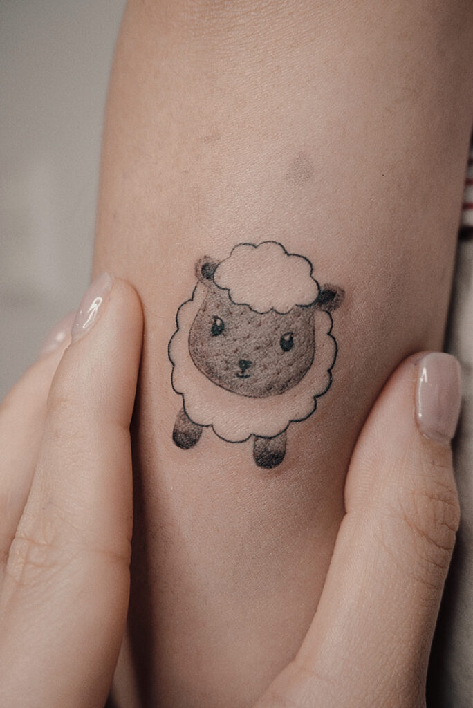 tattoohelsinki-sheep-tattpp-design.jpg